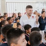 Cumple el alcalde, Beto Granados con mejorar la infraestructura educativa en Matamoros
